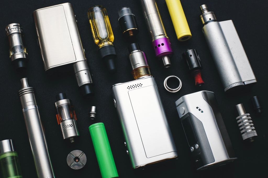 geekvape aegis solo 3 istruzioni Sigarette elettroniche ricaricabili vs usa e getta